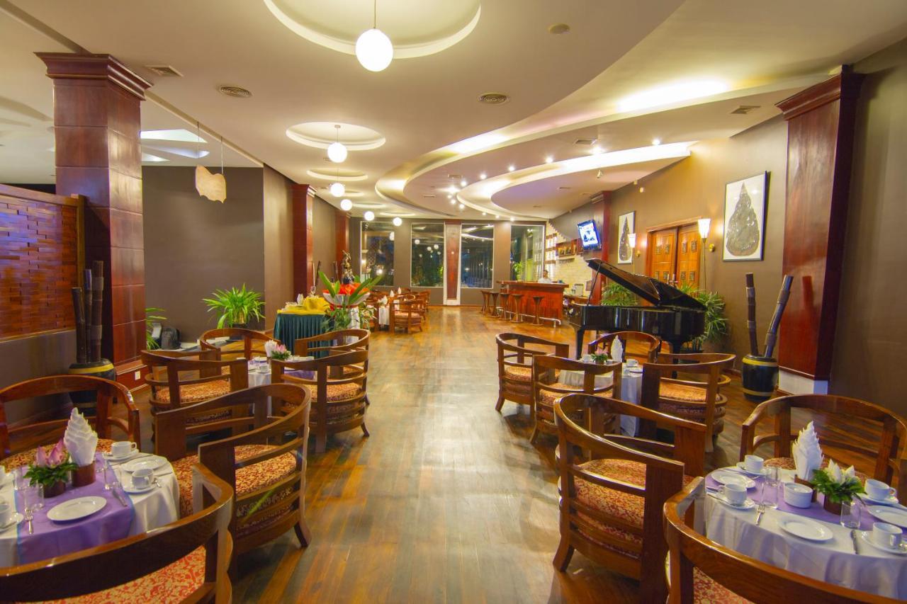 Pacific Hotel & Spa Сіємреап Екстер'єр фото